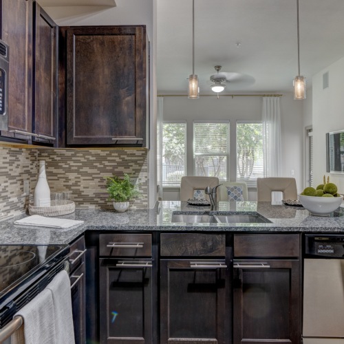 Spacious Kitchen  Apartments in Houston